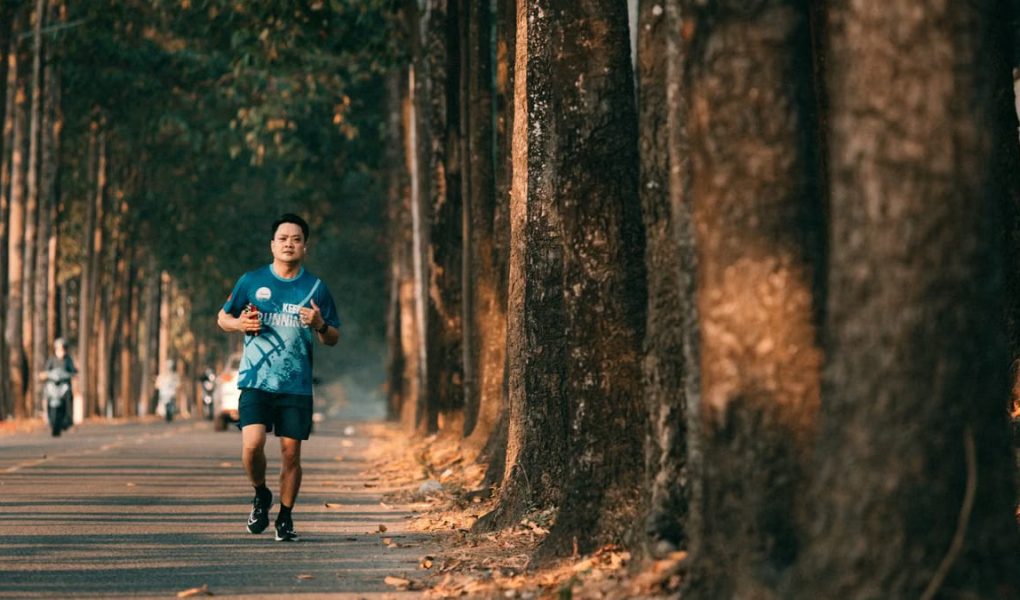 Le sport réduit l'anxiété de 30% : vrai impact sur la santé mentale
